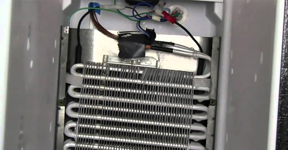 Cách khắc phục tiếng ồn rè rè của tủ lạnh ngay tại nhà 9 Rơ-le xả đá bị hỏng
