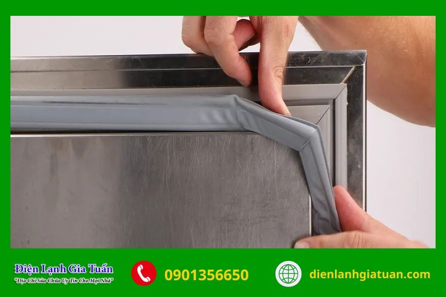 Hướng dẫn cách vệ sinh ron tủ lạnh đúng cách 7 cach ve sinh ron tu lanh 1
